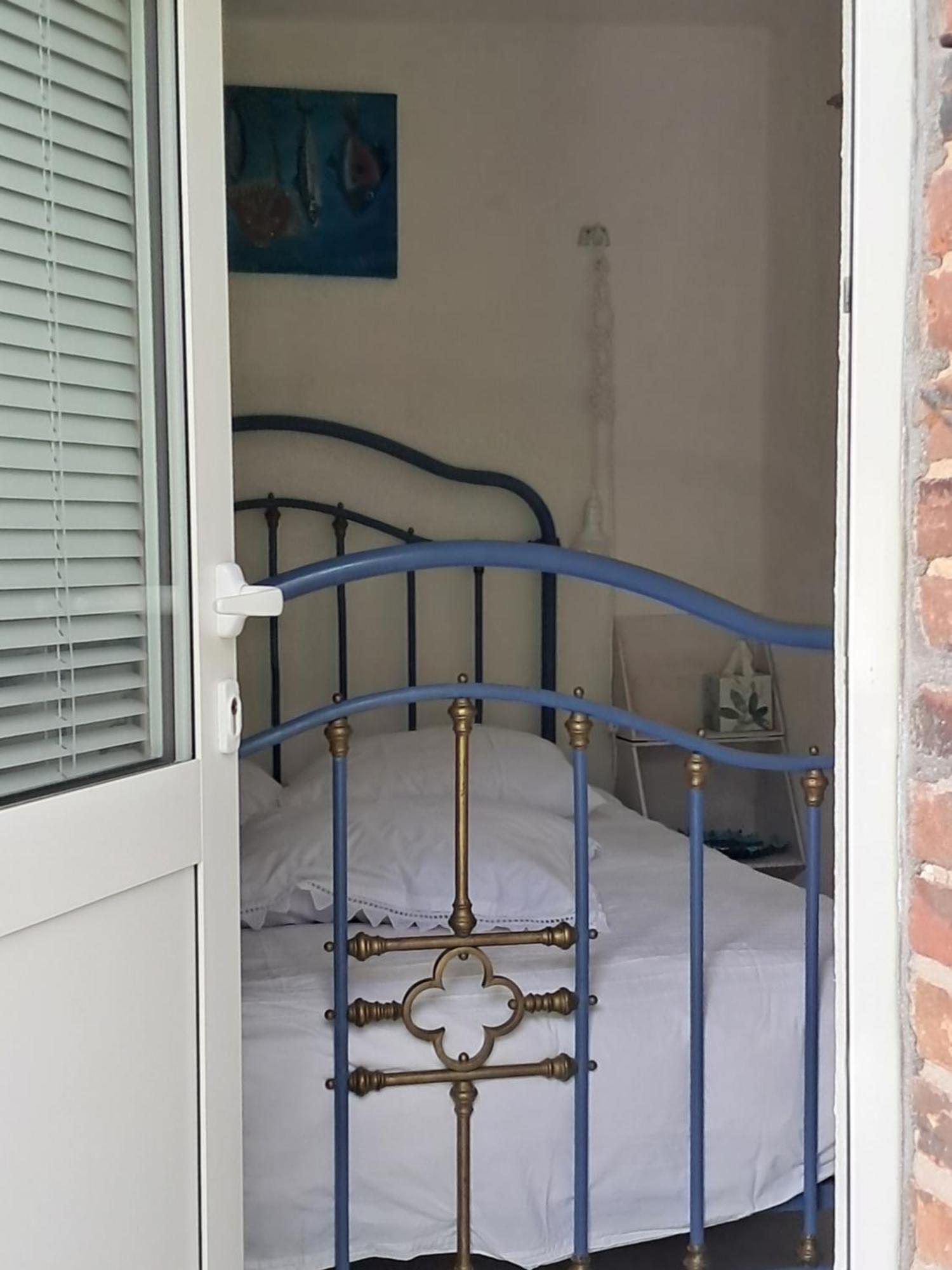 Le Buisson De La Gariole Bed & Breakfast Aubigny-sur-Nère Exterior foto